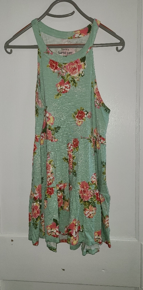 Torrid size 1 top